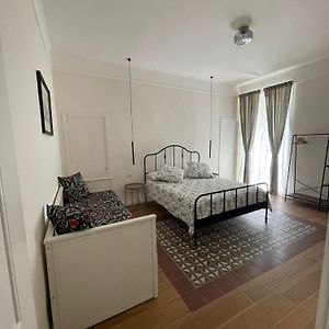 Camera con letto king size